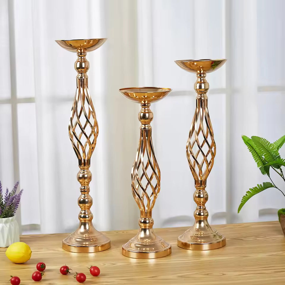 OLE - Elegant Candle Holder